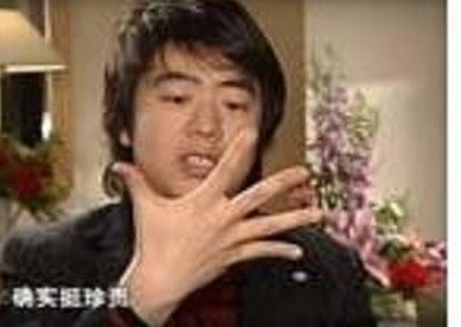 郎朗成名背后的心酸故事(郎朗成名背后的心酸)