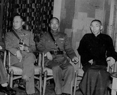 青帮大佬杜月笙怕戴笠(杜月笙抗日威胁租界)