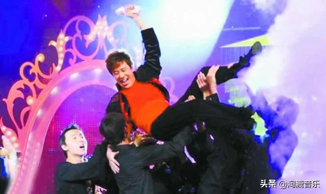 解晓东今儿真高兴现场版春晚(解晓东今年上春晚吗)