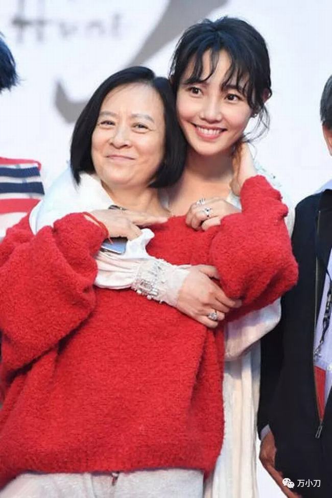 金牌经纪人王京花的传奇故事(金牌经纪人王京花近况)