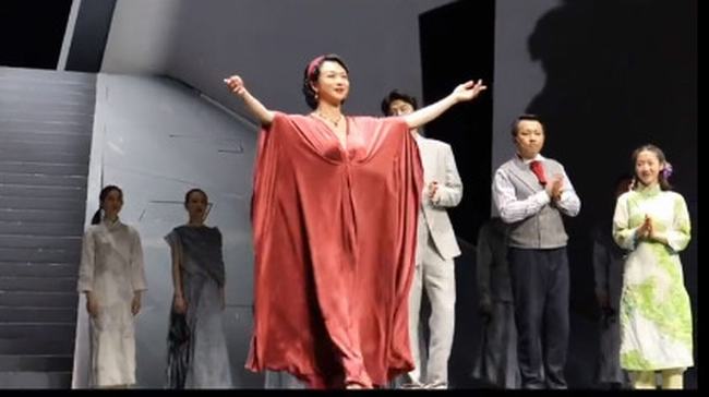 金星成名前经历(金星个人简历结婚照)