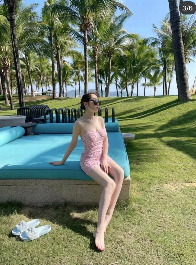 蒋梦婕穿皮裙图片(蒋梦婕穿皮衣的图片大全)