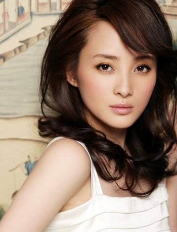 蒋勤勤悼念初恋李大为反被骂惨(蒋勤勤悼念李大为视频)