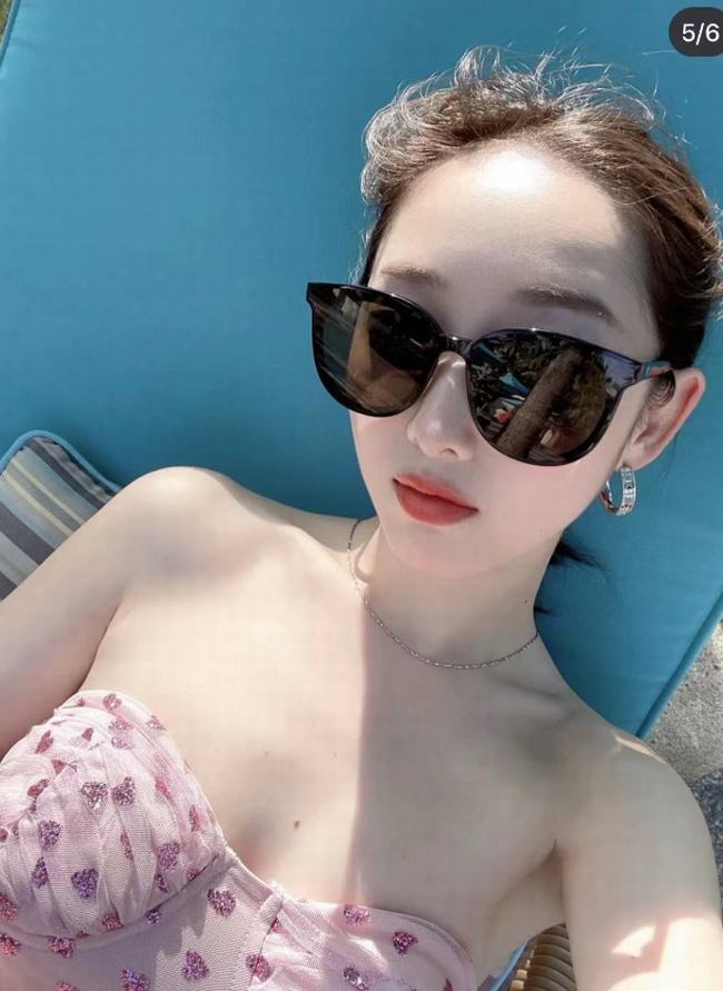 蒋梦婕穿皮裙图片(蒋梦婕穿皮衣的图片大全)