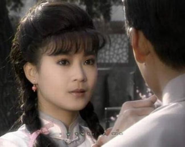 琼瑶女郎俞小凡近况(44岁俞小凡和老公)