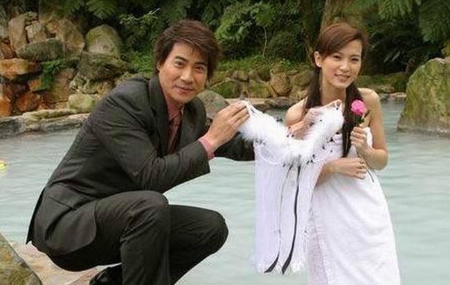 琼瑶女郎俞小凡近况(44岁俞小凡和老公)