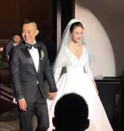 老戏骨侯勇夫妇(9年后侯勇三婚再娶)