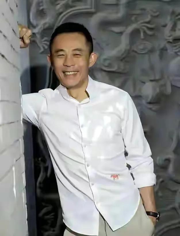 老戏骨侯勇夫妇(9年后侯勇三婚再娶)